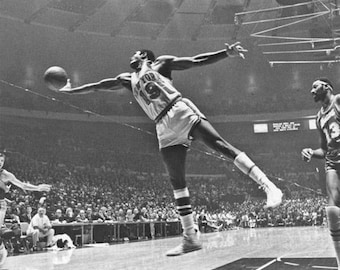 Basketball Legend WILLIS REED Glossy Photo - New York Knicks Print