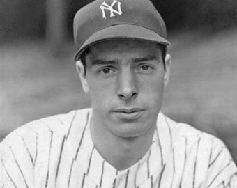 Baseball Legend JOE DIMAGGIO Glossy 8x10 or 11x14 Photo New York Yankees Print Baseball Poster HOF 55