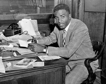 Baseball Legend JACKIE ROBINSON Glossy 8x10 or 11x14 Photo Brooklyn Dodgers Print Baseball Poster HOF 62