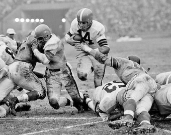 Cleveland Browns OTTO GRAHAM Glossy 8x10 Photo Print Football Poster HOF 65