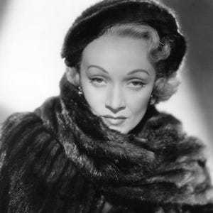 Famous Celebrity MARLENE DIETRICH Glossy 8x10 or 11x14 Photo Film Actress Print Model Poster