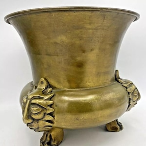 Antique english bronze planter 19th century lion heads