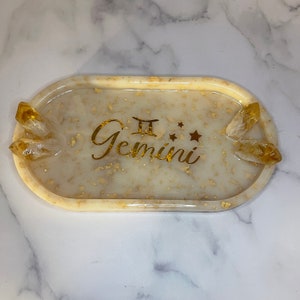 Gemini zodiac sign trinket tray with real golden amethyst crystals (7 in x 3.75 in)