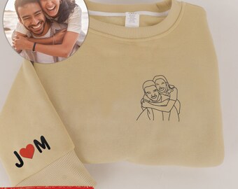 Embroidered Outline Photo Sweatshirt With Name on Sleeve, Custom Photo, Portrait Couple Sweatshirt, Couple Shirt, Embroidery Gift for Couple