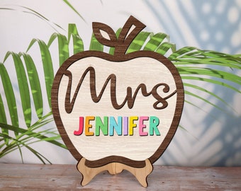 Letrero de madera personalizado con forma de manzana para profesor, placa de tablero de madera en capas, regalo de regreso a la escuela para decoración del aula del escritorio del profesor