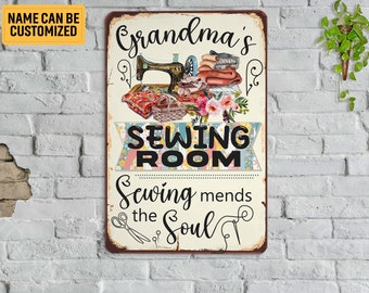 Personalized Grandma's Sewing Room Metal Sign Classic Tin Gift for Mom Grandma Tailor Sewing Lover Craft Wall Art Indoor Sewing Room Decor