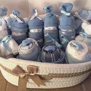 New Baby Gift Set! / Diaper Babies/ Onesie / Diaper Cupcakes/ Teddy Bear Washcloths /Baby Shower Gift / Baby Gift Basket/ Gender Reveal Gift