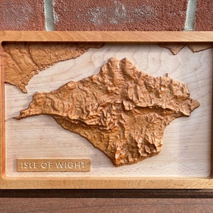 Gepersonaliseerde 3D-topografische muurkaart | Massief hout | 3D-snijwerk | Cadeau