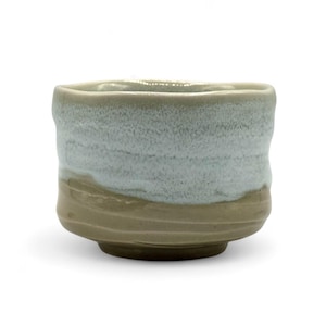 Japanese Hagikaze Cream White Mino-yaki Handcrafted Chawan 美濃焼 - Japanese Mini Matcha Bowl