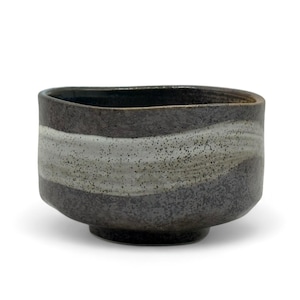 Japanese Brushstroke Brown Mino-yaki Handcrafted Matcha Chawan 美濃焼 - Japanese Matcha Bowl