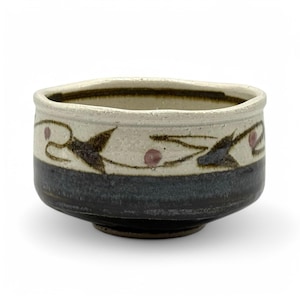 Karakusa Shinsa Black Mino-yaki Chawan 美濃焼 - Japanese Matcha Bowl
