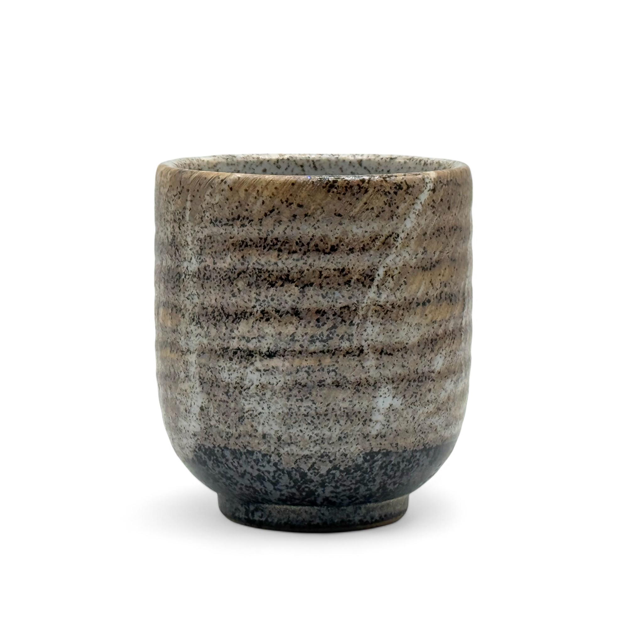 Japanische Teetasse Nami Brown Mino-yaki Handgefertigte Yunomi ;)