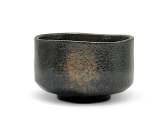 Japanese Kuro Sunafuki Black Mino-yaki Handcrafted Matcha Chawan 美濃焼 - Japanese Matcha Bowl