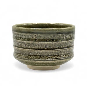 Japanese Maruyoshi Green Mino-yaki Handcrafted Matcha Chawan 美濃焼 - Japanese Matcha Bowl