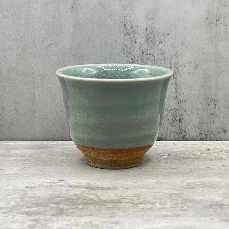 Japanese Handcrafted Seiji Celadon Green Sencha Teacup - Thumbnail 2