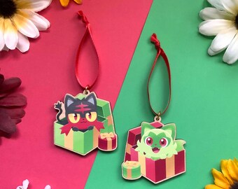 Holiday Cat Wooden Ornaments