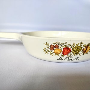 Corning Ware Spice of Life Le Persil Menuette Pan P83B Samlarköksdekor Bordsdukning Grönsaksersättning Gåva Retro Bondgård