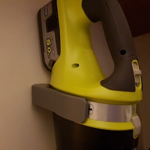 Wall Mount for Vacuum Ryobi Hand Vacuum P713 *Black* not designded for the one plus model
