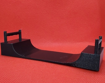 Mini Fingerboard Skate Park Ramp Plastic Kid Toy Skateboard BLACK Teck Deck