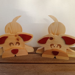 Incontra Joe! il tuo portatovaglioli per cani preferito! Regalo fatto a mano in legno, per lui e per lei! Regalo per gli amanti degli animali!