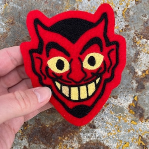 Vintage style devil face chainstitched embroidered patch red black yellow rockabilly style retro patch for denim jacket spooky halloween