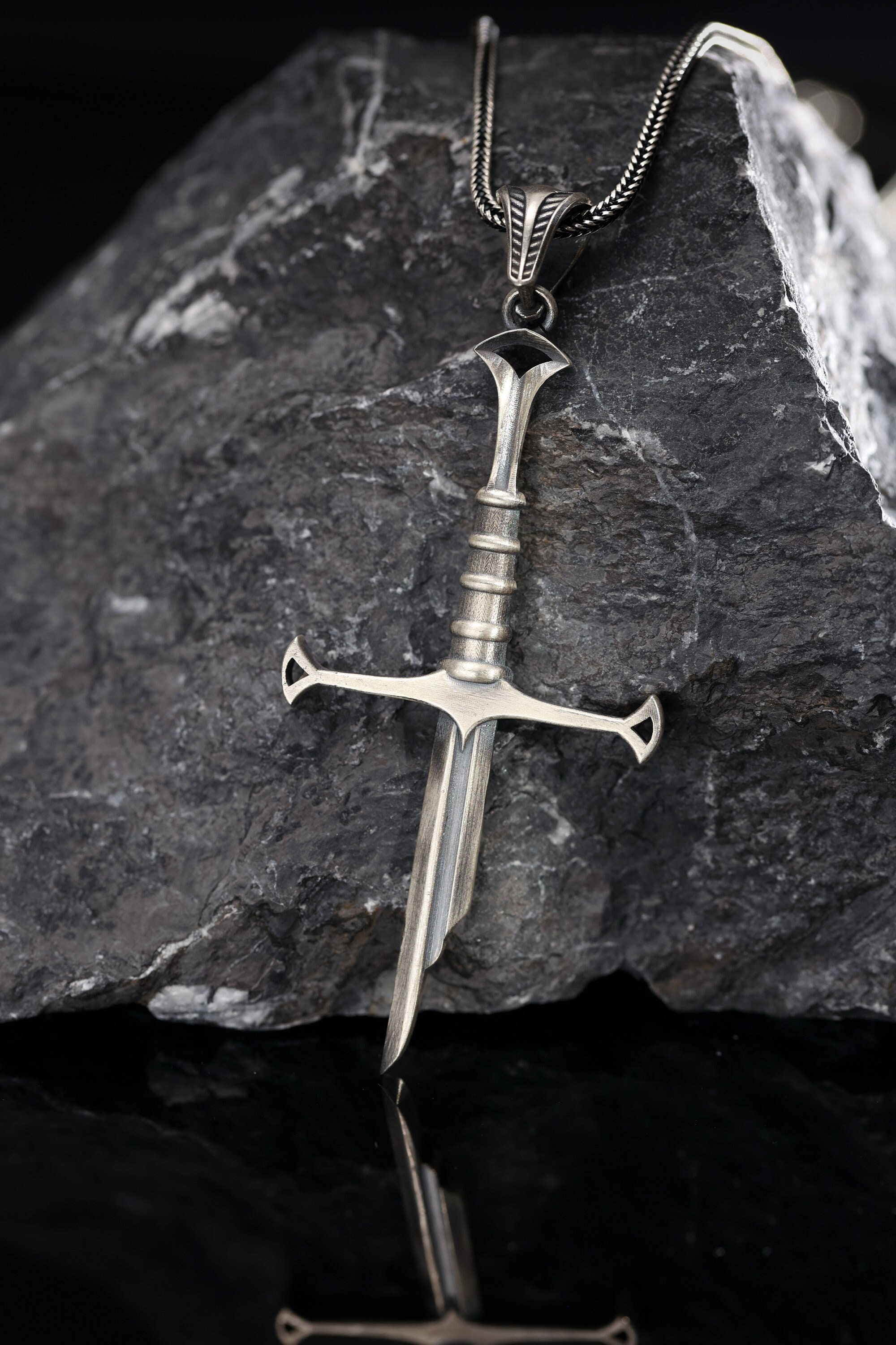 ZiWuark Men's Broken Sword Necklace Stainless Steel Knight Sword