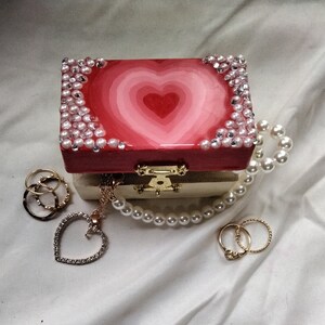 Trinket box