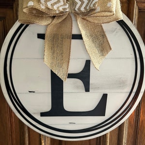 Initial door hooks clearance