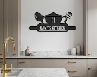Omas Küche Wandbild, Küche Wandschild, Benutzerdefinierte Name Wandkunst, Nudelholz Wanddekoration, Omas Geschenk, Geschenk für Kochliebhaber, Küchengeschenk