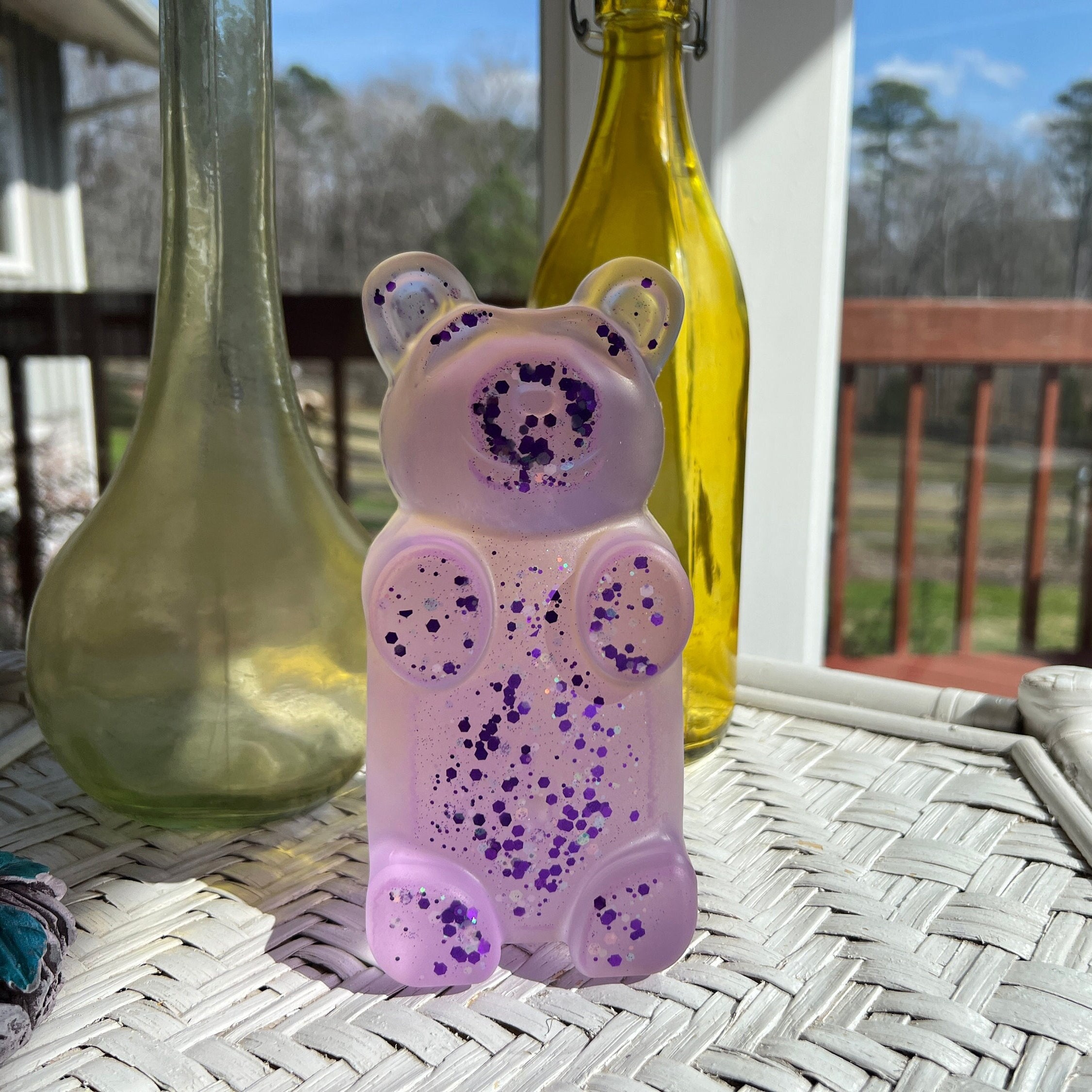 Rhode Island Novelty 10 Sparkle Gummy Bear Lamp