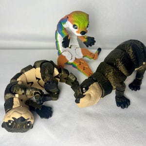 3D Articulated Otter | Desk & Fidget Figures