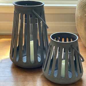Hurricane Pillar Candle Holder Decorative Rustic Farmhouse Wedding Decoration Home Decor Indoor/Outdoor Lantern Special Occasion Gift