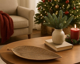 Vera Handcrafted Aluminium Leaf Design Tray – Elegant Antique Brass Decorative Accent