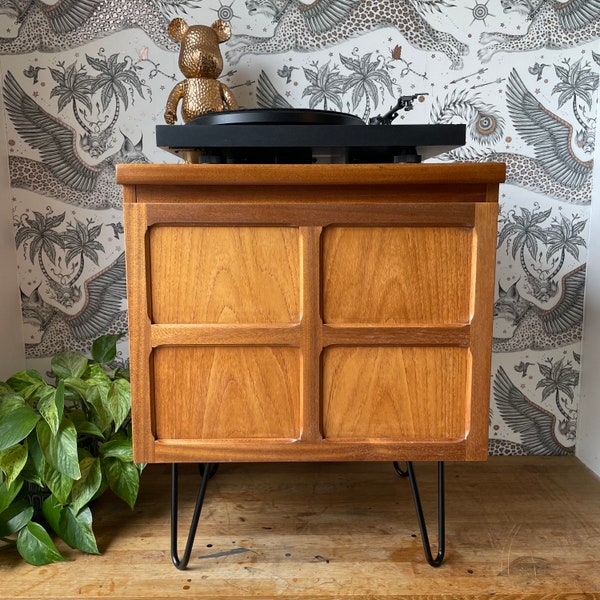 Vintage Retro Mid-century Small Nathan Cabinet | Vinyl Storage | Record Player Cabinet | Bedside Table | Drinks Cabinet