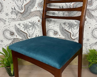 Set of 6 Vintage Teak Dining Chairs