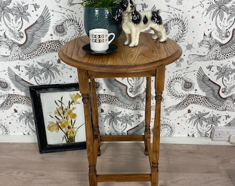 Vintage Round Oak Side Table