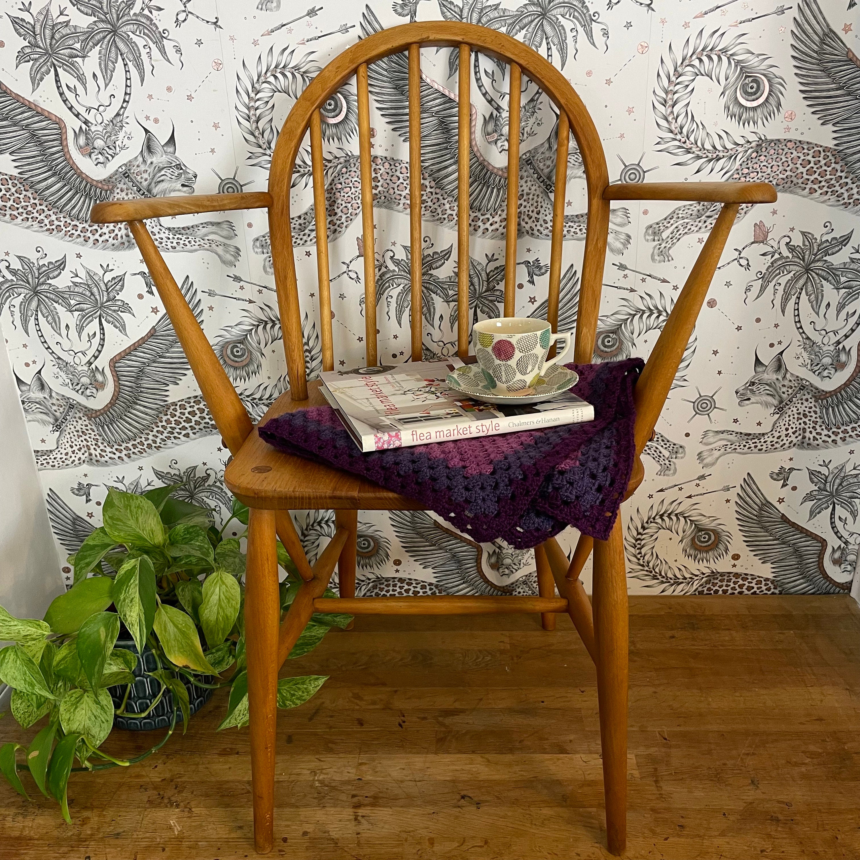 Carver chair cushions hot sale
