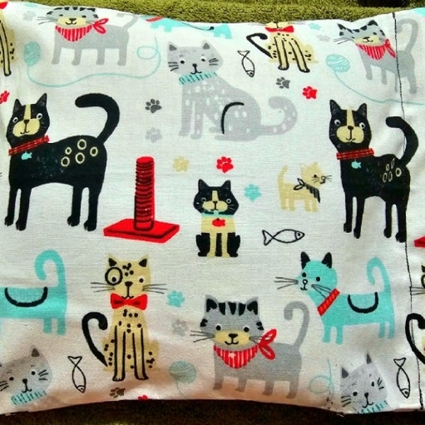 Microwavable Rice Bag, Reusable Cotton Scented Heating Pad, All Natural Pain Relief, Removable Cover - Playful Kittens