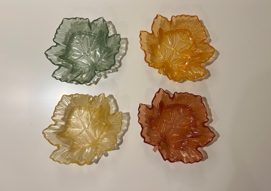 Small Maple Leaf Candy Dish Fall Halloween Thanksgiving Etsy