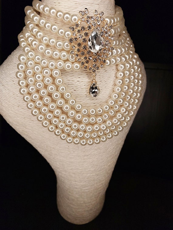 Double Layer Pearl Choker Necklace. Chain Pendant for Women. 