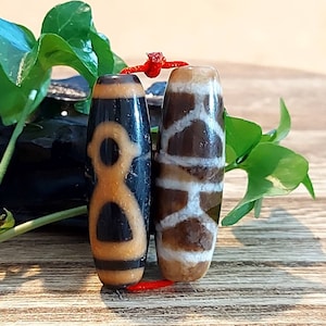 2pcs Special Pattern 5Wealth God & Longevity Tibetan Old Agate dZi Bead (36-37mmx11-12mm)