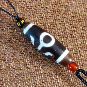 Special Pattern Monseigneur Tibetan Old Agate dZi Bead (36-37mm x 11-12mm) Best Gift