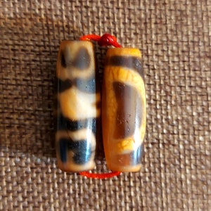 2pcs Special Pattern 3eyed Ritual and SunmoonTibetan Old Agate dZi Bead (31-33mm x 12mm)