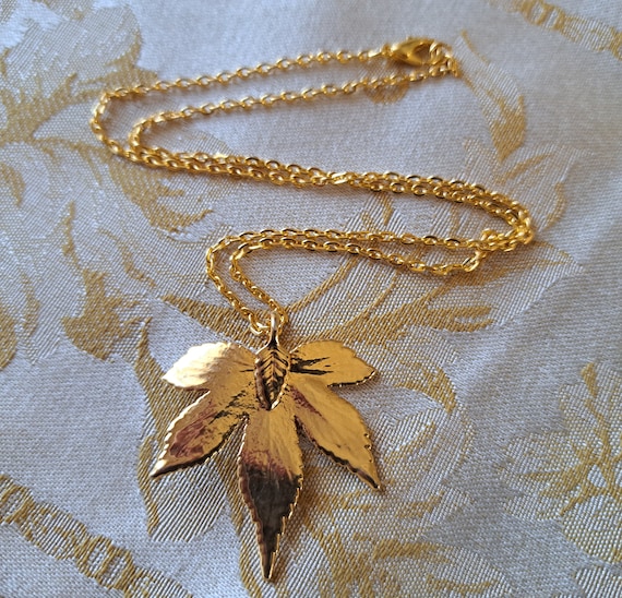 Vintage Gold-Dipped Maple Leaf Pendant Necklace -… - image 7