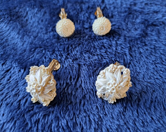 Vintage Art Deco Floral Cream Celluloid Earrings … - image 2