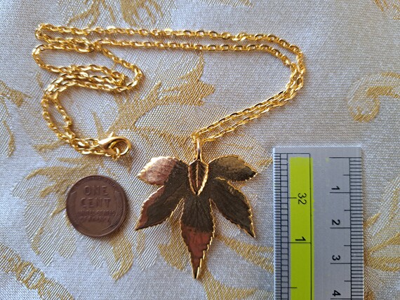 Vintage Gold-Dipped Maple Leaf Pendant Necklace -… - image 3