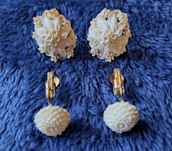 Vintage Art Deco Floral Cream Celluloid Earrings … - image 1