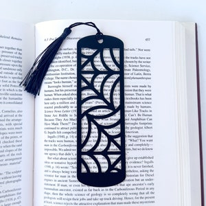 Gothic Spooky Bookmark Spider Web Bookmark Goth Stationary Gift for Reader Unique Bookmark Acrylic Bookmark With Tassel Bookish Goth Gift