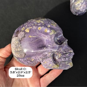 Crystal Skull Fluorite Root Crystal Skull Large Purple Fluorite Polished Fluorite Skull Carving Altar Decor Gift for Crystal Collector