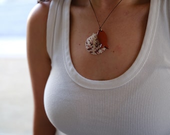 Classic coastal Leather pendant necklace with calico shell and gemstone fish. Nautical charm